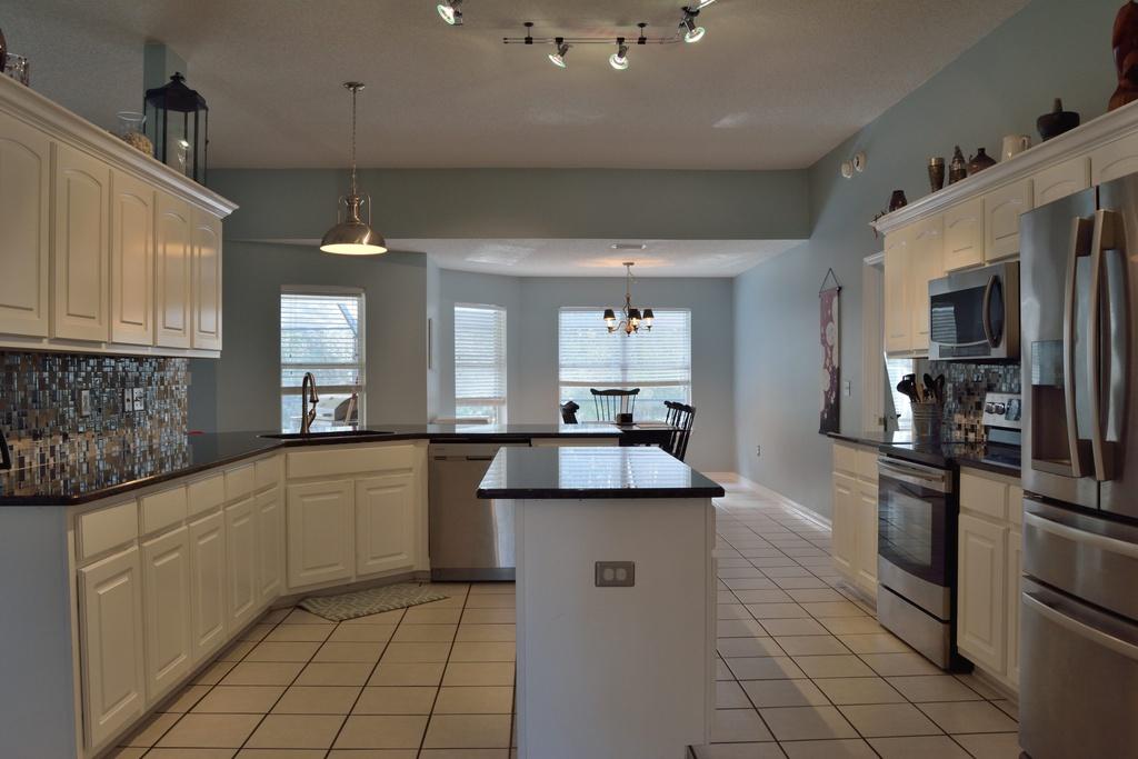 2316 Valley Road Navarre, FL 32566 - Photo 8 of 29 Gallery Image 8