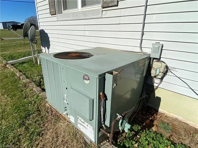 $143,000 | 888 Klondike Road, State Road, NC 28676