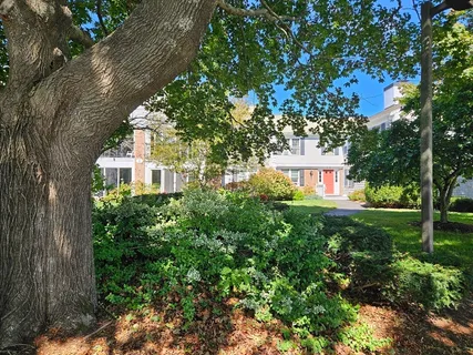 $385,000 | 17 Highview Drive, Unit 17, Sandwich, MA 02563