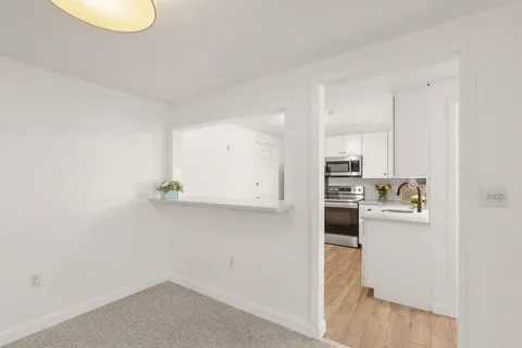 $385,000 | 17 Highview Drive, Unit 17, Sandwich, MA 02563