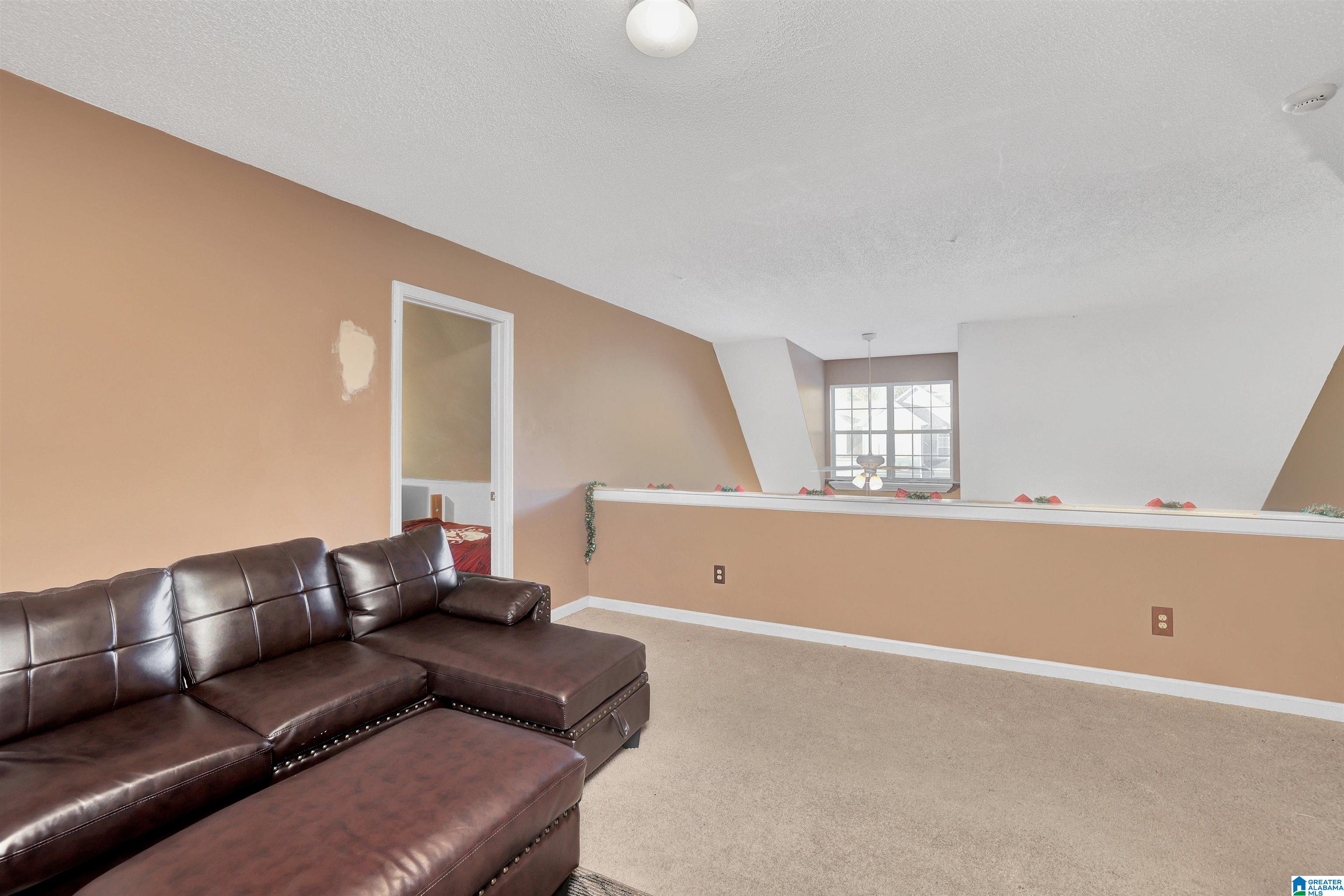 101 Juniper Circle Pelham, AL 35124 - Photo 17 of 34