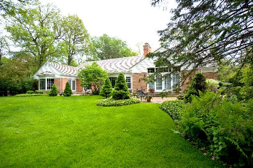 302 Woodley Road Winnetka, IL 60093 - Photo 14 of 15