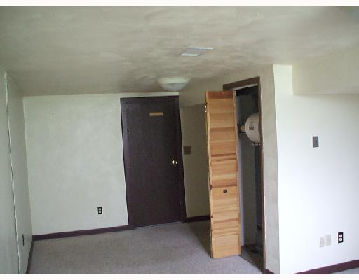 462 Mildred Road Belle Vernon, PA 15012 - Photo 7 of 8 Den/Family/Great Room.