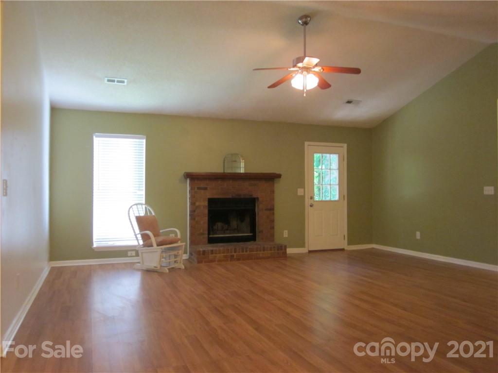 606 Canadice Road Huntersville, NC 28078 - Photo 2 of 9 Gallery Image 2