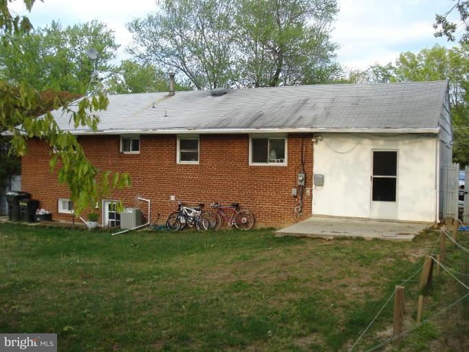6931 Ruskin Street Springfield, VA 22150 - Photo 3 of 4 Exterior (Rear)