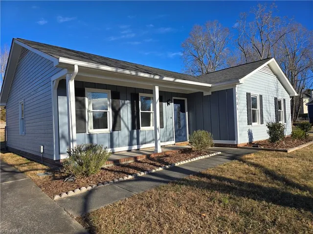 $1,875 | 3533 Cedar Post Road, Winston-Salem, NC 27127