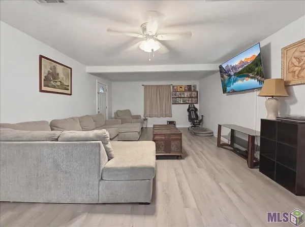 $209,900 | 201 South 3rd Street, Greensburg, LA 70441