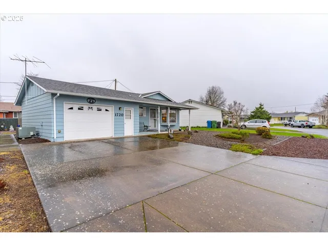 $320,000 | 1720 Jansen Way, Woodburn, OR 97071