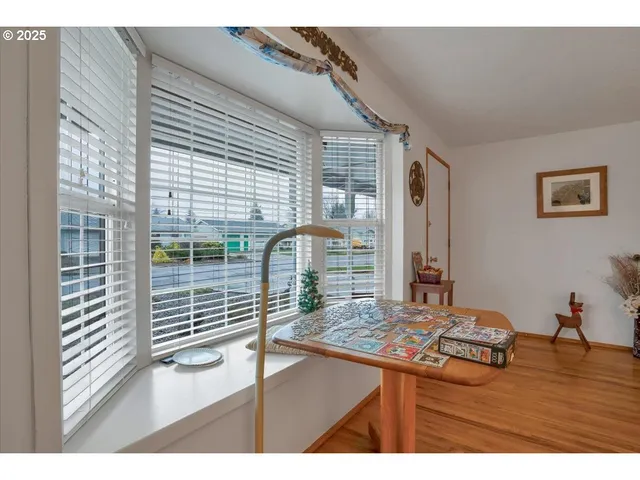 $320,000 | 1720 Jansen Way, Woodburn, OR 97071