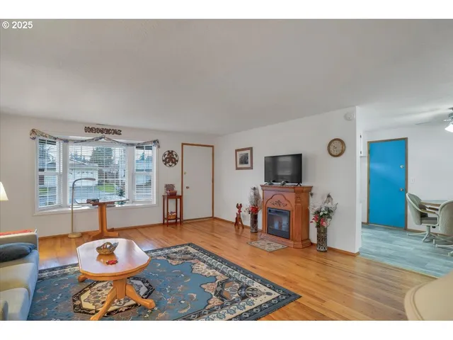 $320,000 | 1720 Jansen Way, Woodburn, OR 97071