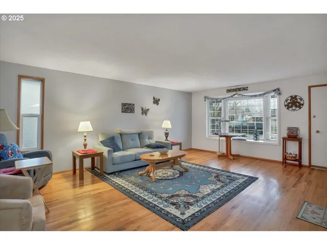 $320,000 | 1720 Jansen Way, Woodburn, OR 97071