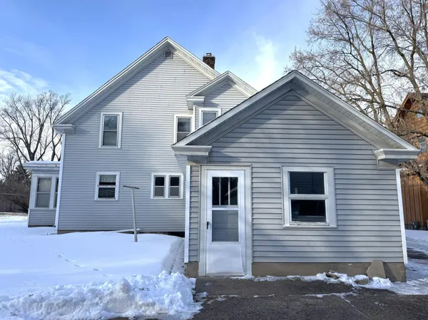 $229,900 | 42 Minnesota Avenue South, Aitkin, MN 56431