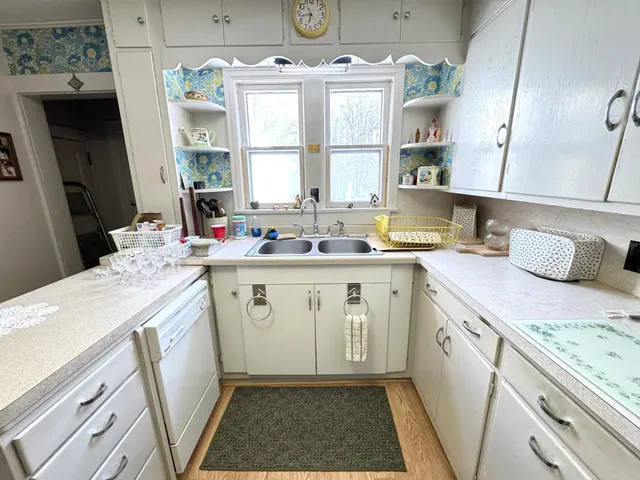 $239,900 | 42 Minnesota Avenue South, Aitkin, MN 56431