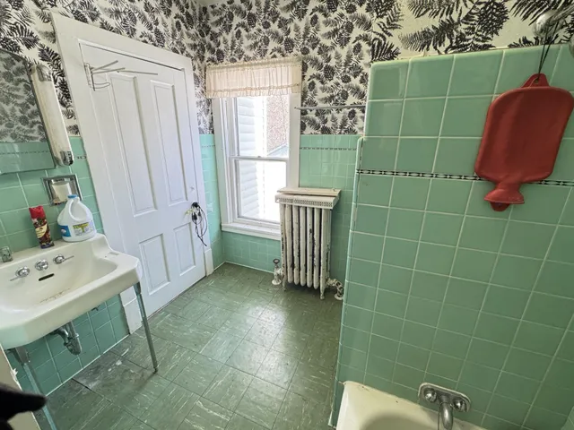 $239,900 | 42 Minnesota Avenue South, Aitkin, MN 56431