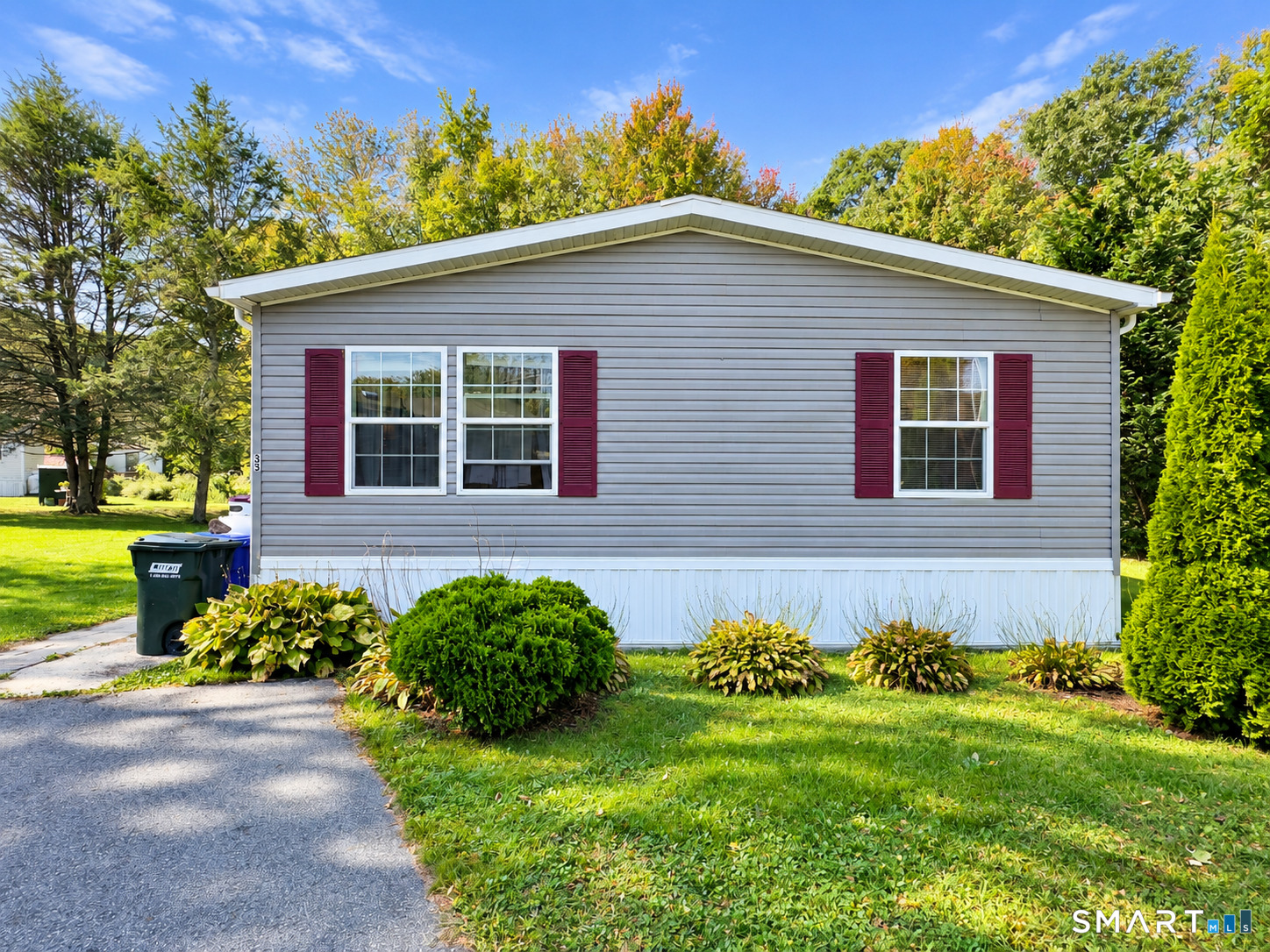 301 Buddington Road Groton, CT 06340 - Photo 6 of 38 Gallery Image 6