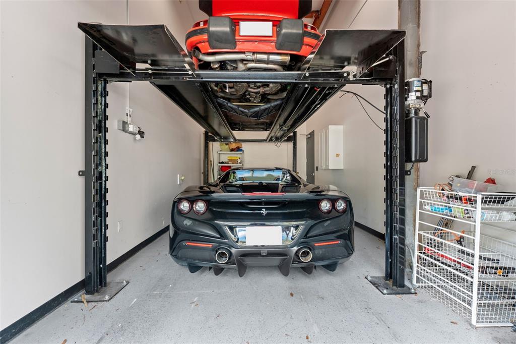 465 Central Avenue, Unit 301 St. Petersburg, FL 33701 - Photo 29 of 47 a utility room with a washer and dryer