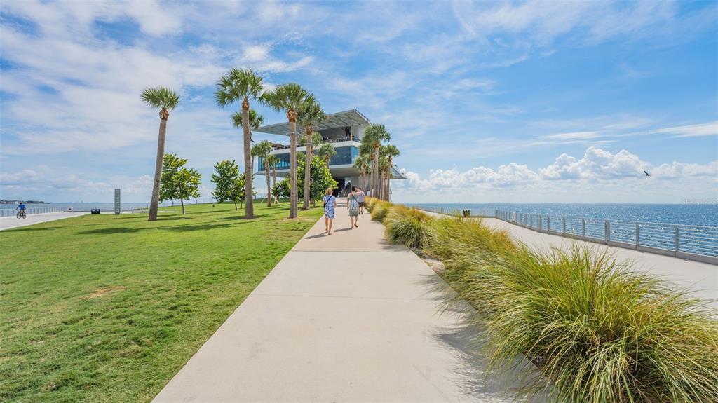 465 Central Avenue, Unit 301 St. Petersburg, FL 33701 - Photo 40 of 47 a view of a lake with a yard