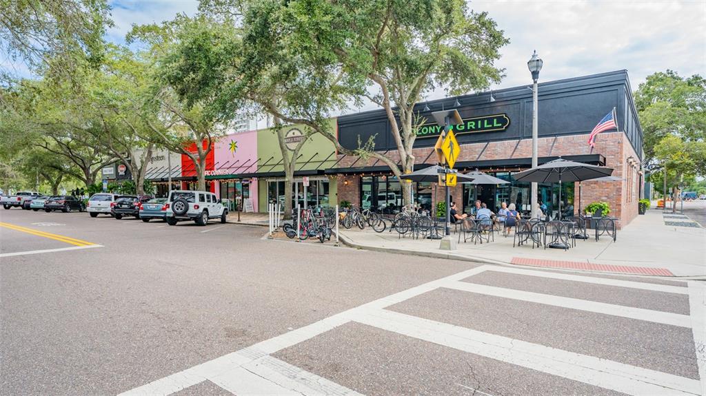 465 Central Avenue, Unit 301 St. Petersburg, FL 33701 - Photo 43 of 47 a view of street with sitting area