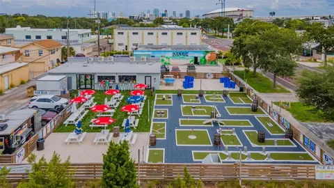 $9,500 | 465 Central Avenue, Unit 301, St. Petersburg, FL 33701