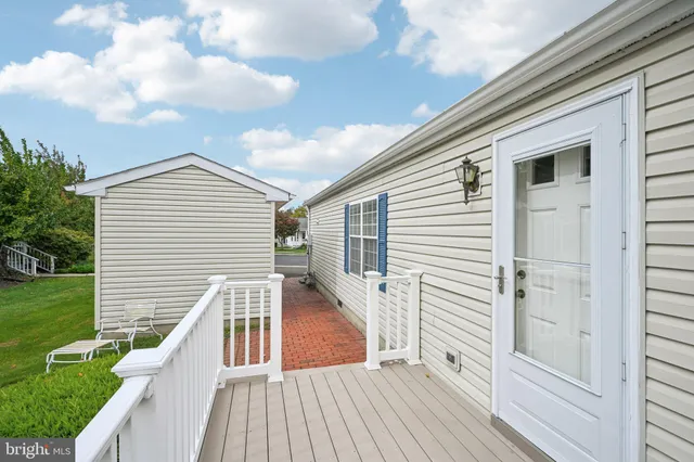 $379,900 | 1099 J F K Drive, North Wales, PA 19454