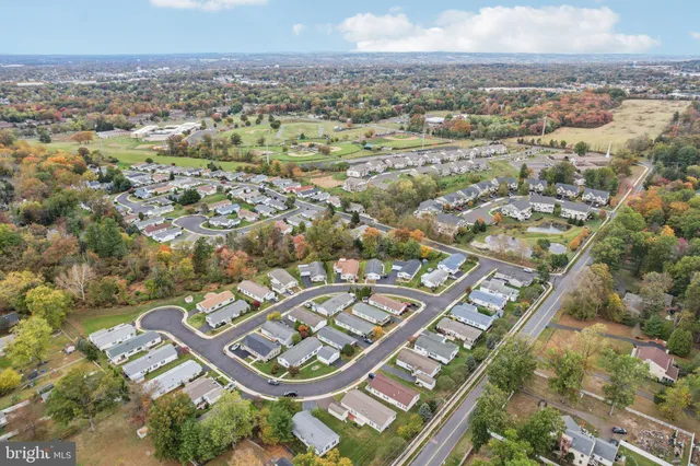 $379,900 | 1099 J F K Drive, North Wales, PA 19454