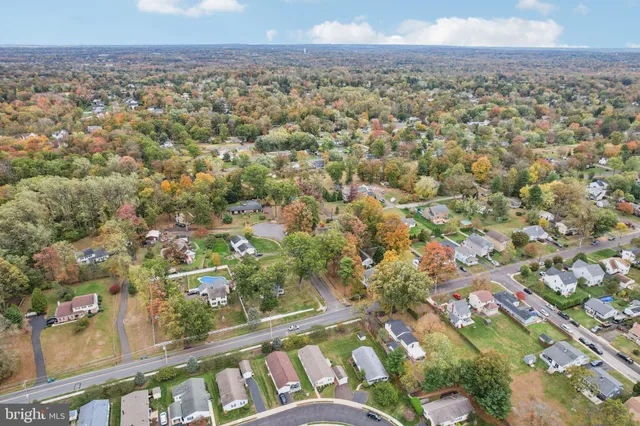 $379,900 | 1099 J F K Drive, North Wales, PA 19454