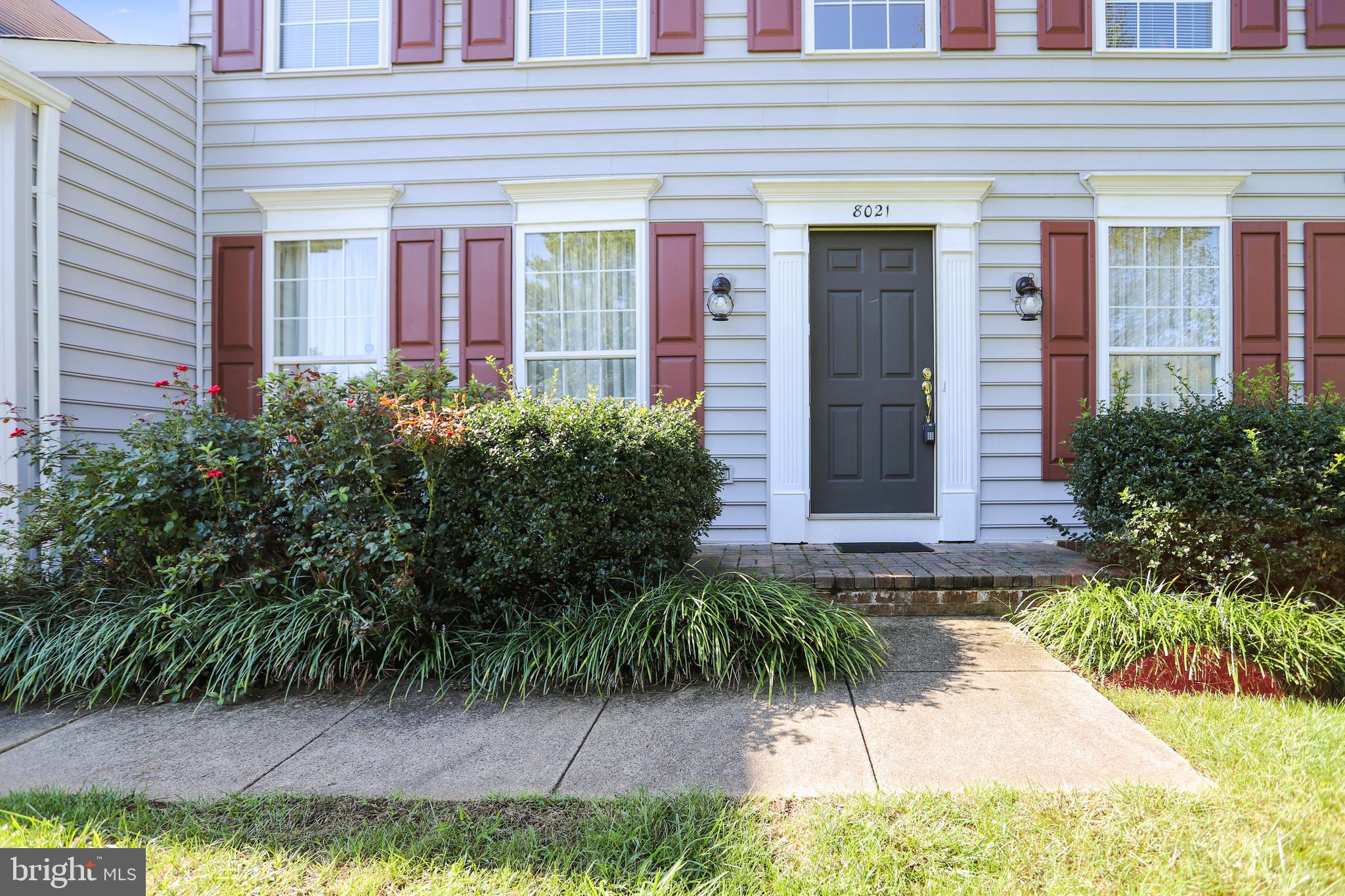 8021 Folkstone Road Manassas, VA 20111 - Photo 3 of 73 Gallery Image 3
