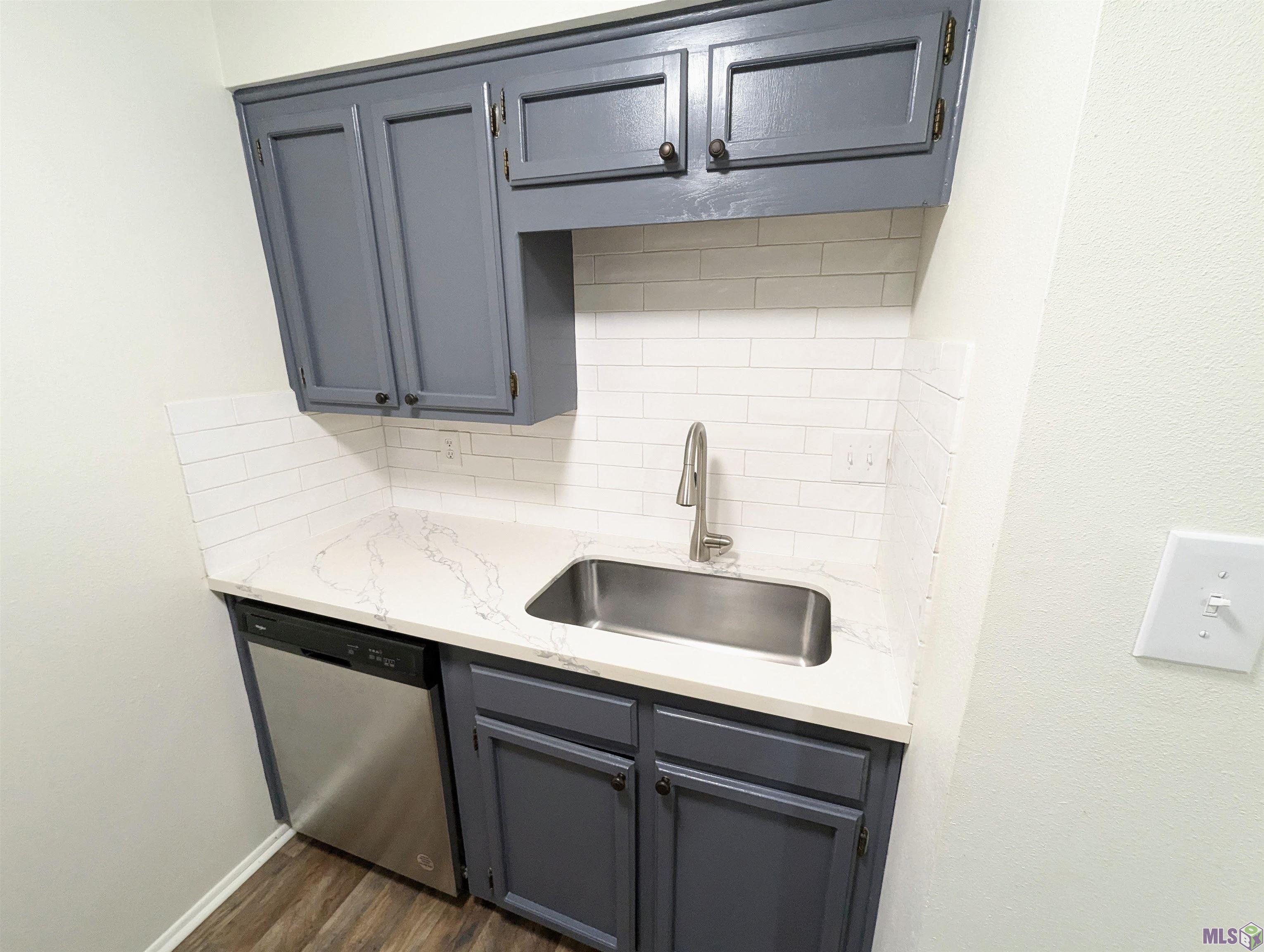 402 Lee Drive, Unit 4B Baton Rouge, LA 70808 - Photo 5 of 8
