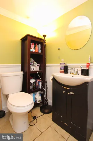a bathroom with a sink and a toilet