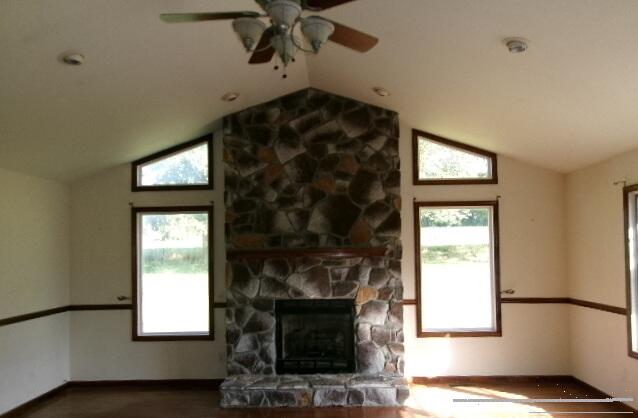 125 Mountain View Acres Road Gap Mills, WV 24941 - Photo 16 of 24 Gallery Image 16
