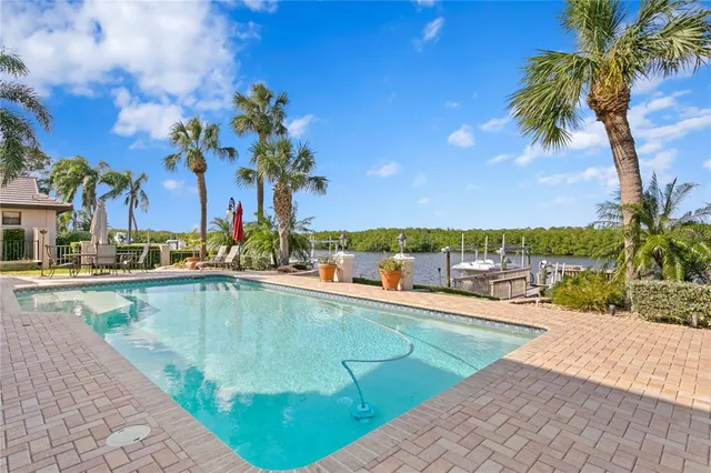 $3,100,000 | 7303 Pelican Island Drive, Tampa, FL 33634