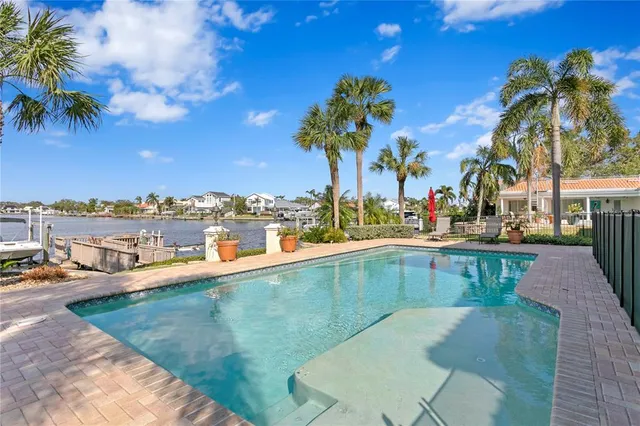 $3,100,000 | 7303 Pelican Island Drive, Tampa, FL 33634
