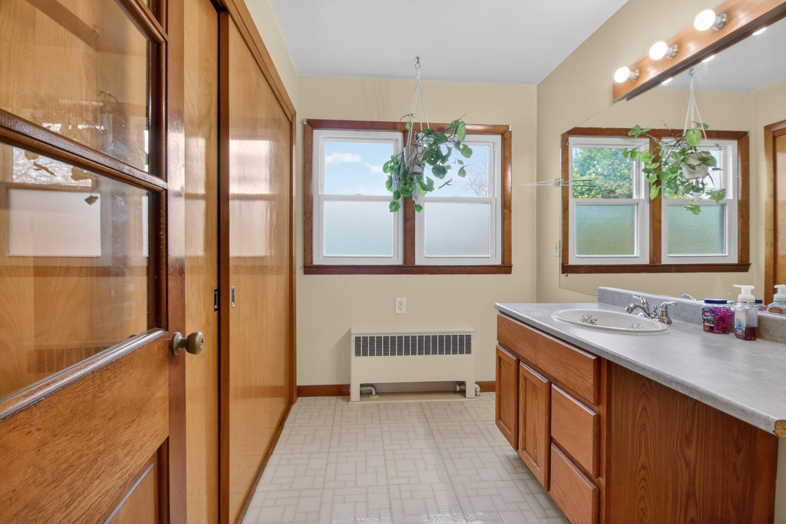 4076 North 90th Street Milwaukee, WI 53222 - Photo 30 of 50 4076 N 90th St - Powder Room View 1