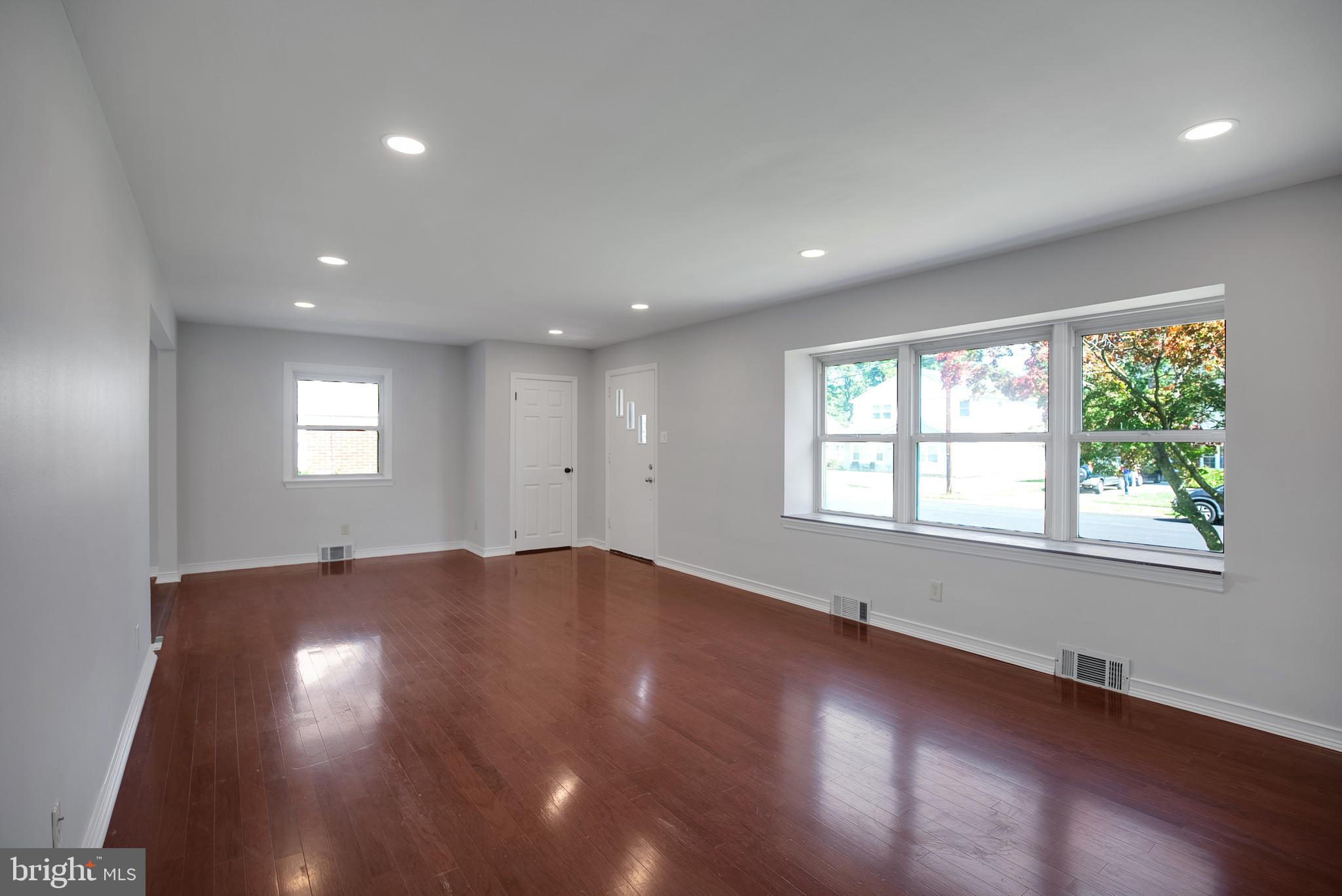 1020 Chesterfield Road Haddonfield, NJ 08033 - Photo 5 of 28