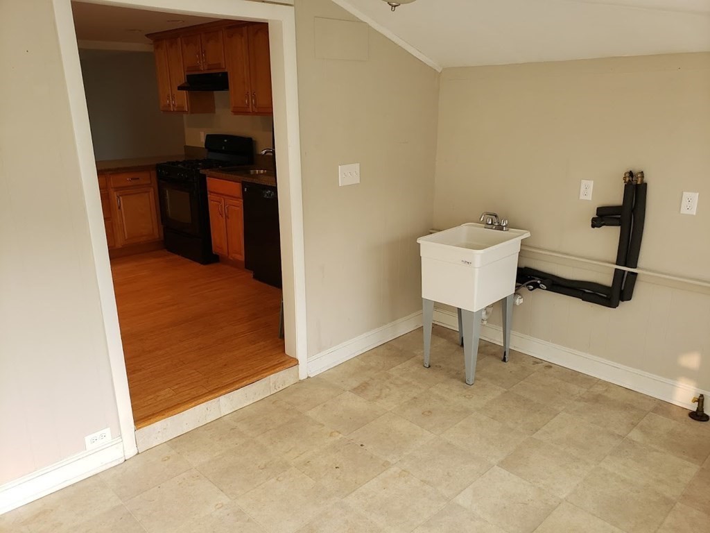 59 Marion Road Scituate, MA 02066 - Photo 13 of 20
