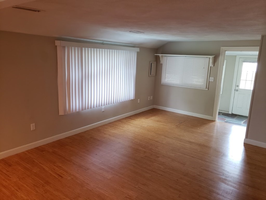 59 Marion Road Scituate, MA 02066 - Photo 8 of 20