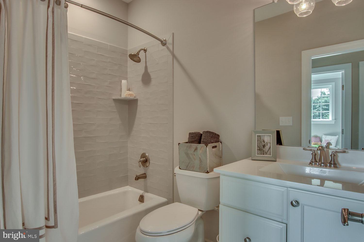 5426 Sanderling Road Doylestown, PA 18902 - Photo 17 of 18 Gallery Image 17