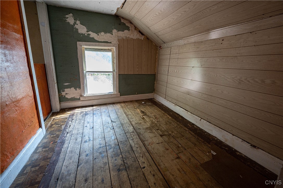 1451 Elizabethtown Road German Flatts, NY 13357 - Photo 20 of 27