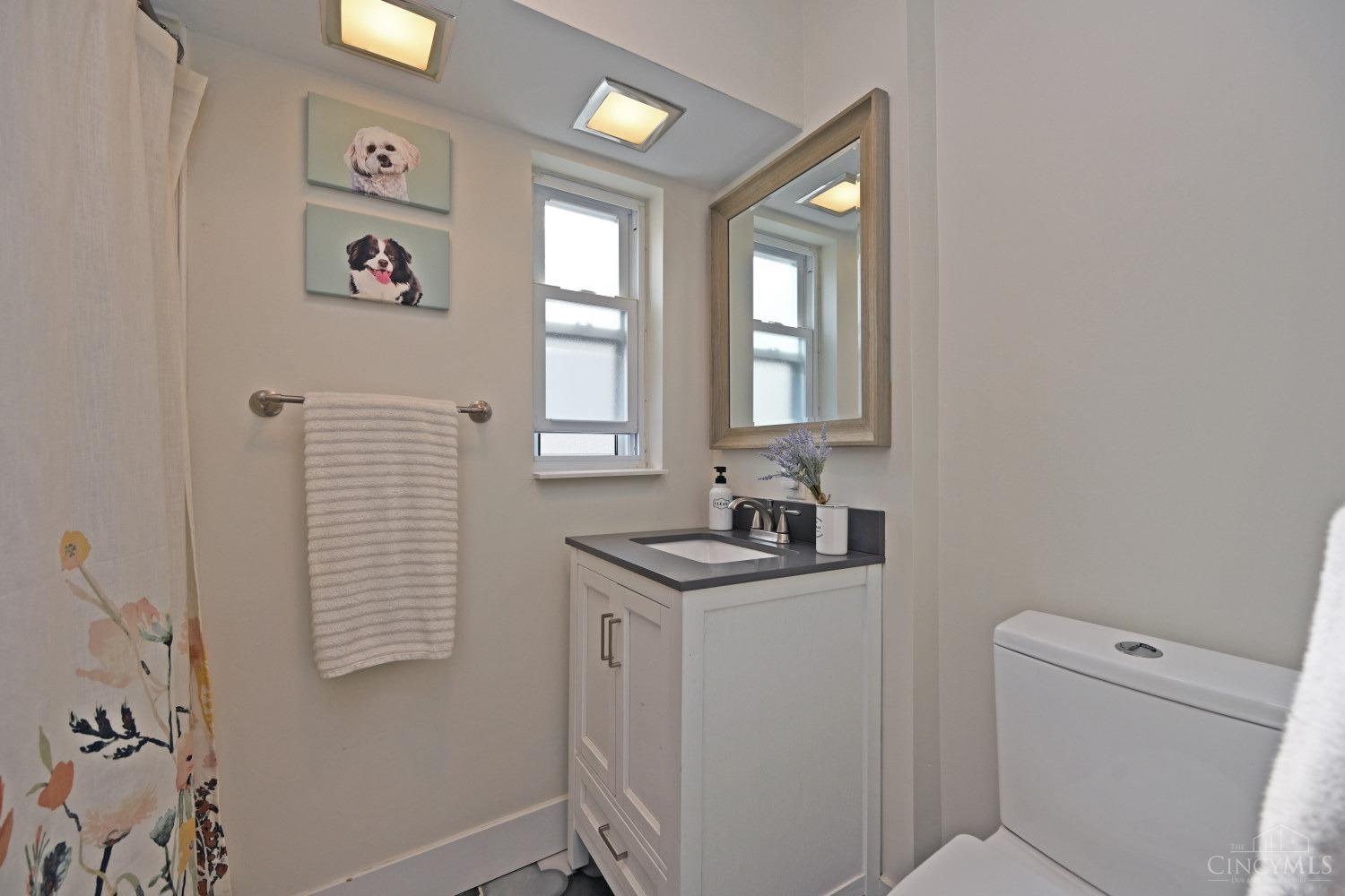 6905 Roe Street Cincinnati, OH 45227 - Photo 16 of 25 Gallery Image 16