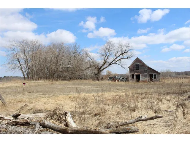 $275,000 | 65 Northeast Stanchfield Twp Mn 55006 Northeast, Braham, MN 55006