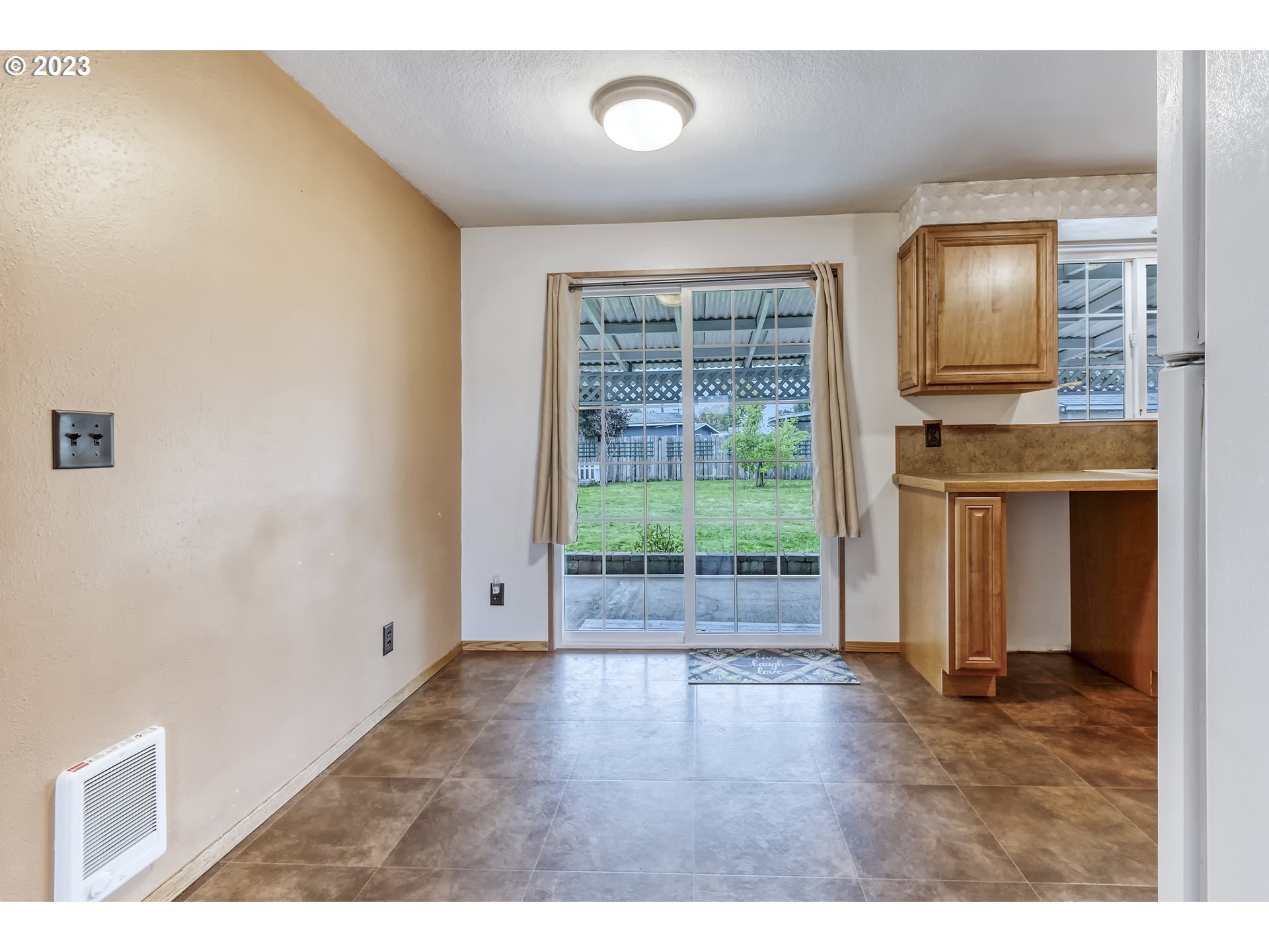 1234 21st Street Springfield, OR 97477 - Photo 8 of 28 a view of empty room with wooden floor