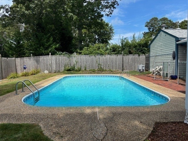 15 Jonquil Road Yarmouth, MA 02675 - Photo 31 of 35