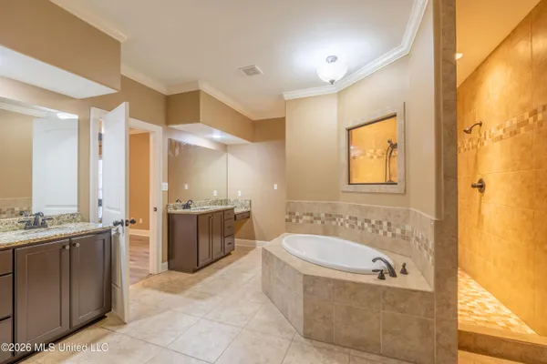 $451,000 | 3382 John Michael Drive, Southaven, MS 38672