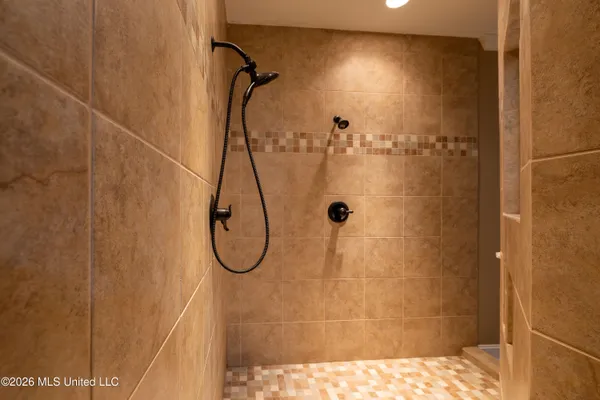 $451,000 | 3382 John Michael Drive, Southaven, MS 38672