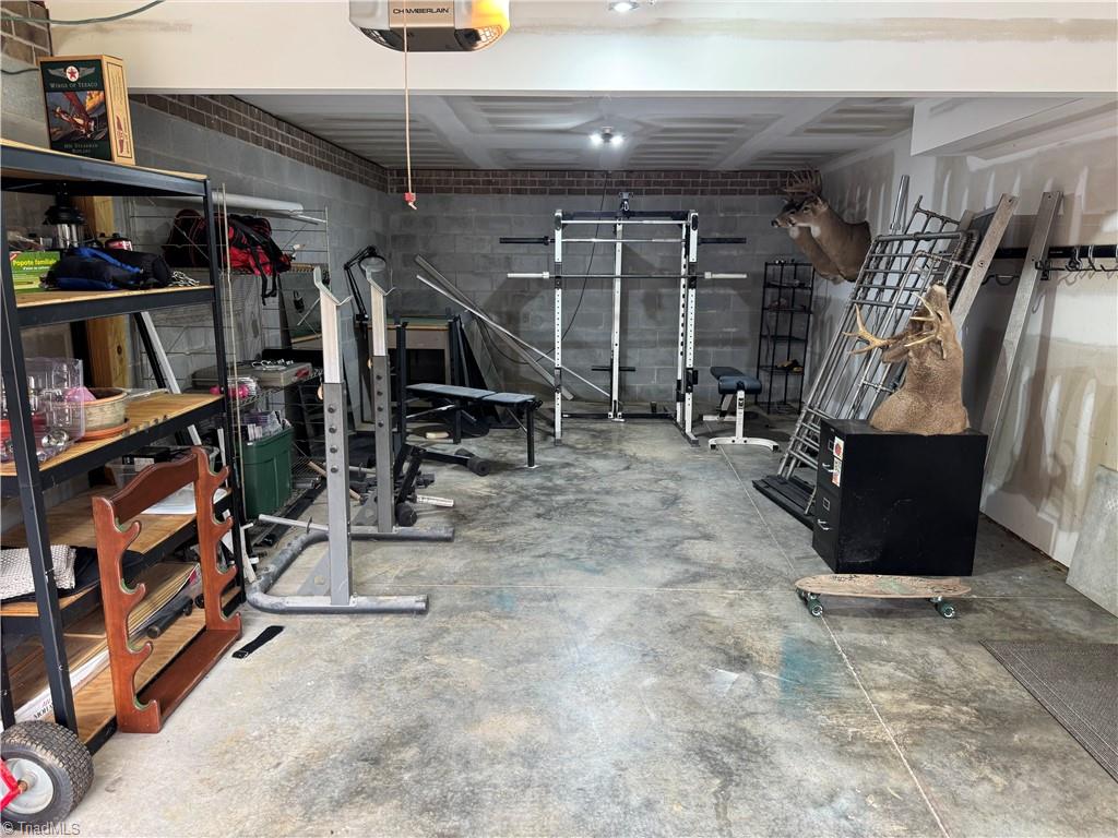 254 Raspberry Ridge Drive Clemmons, NC 27012 - Photo 26 of 48 Basement Garage