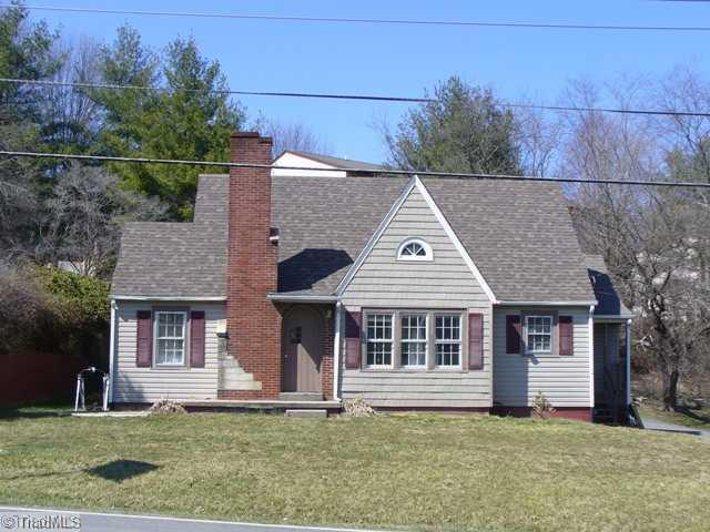 716 Glendale Road Galax, VA 24333 - Photo 1 of 3 Exterior Front.