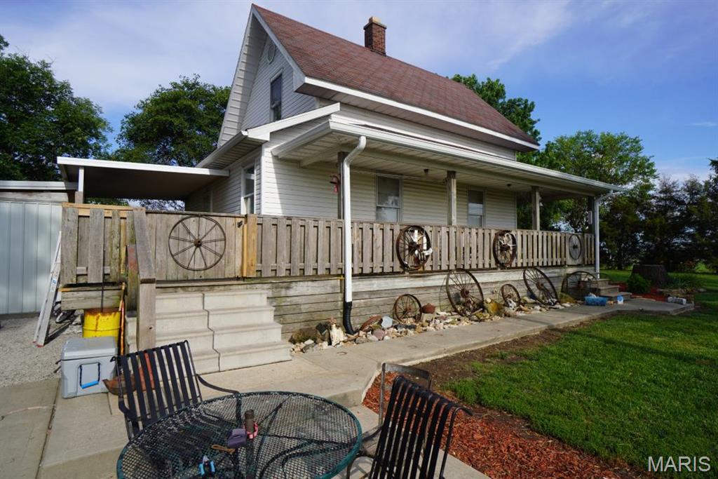 9965 Fruit Road Alhambra, IL 62001 - Photo 4 of 63
