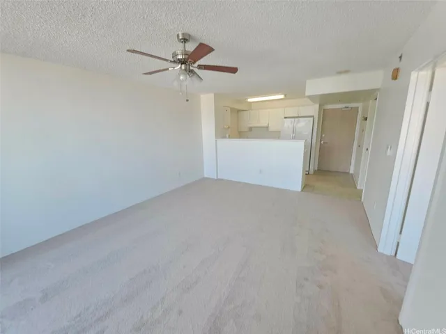 $2,200 | 1133 Waimanu Street, Unit 705, Honolulu, HI 96814