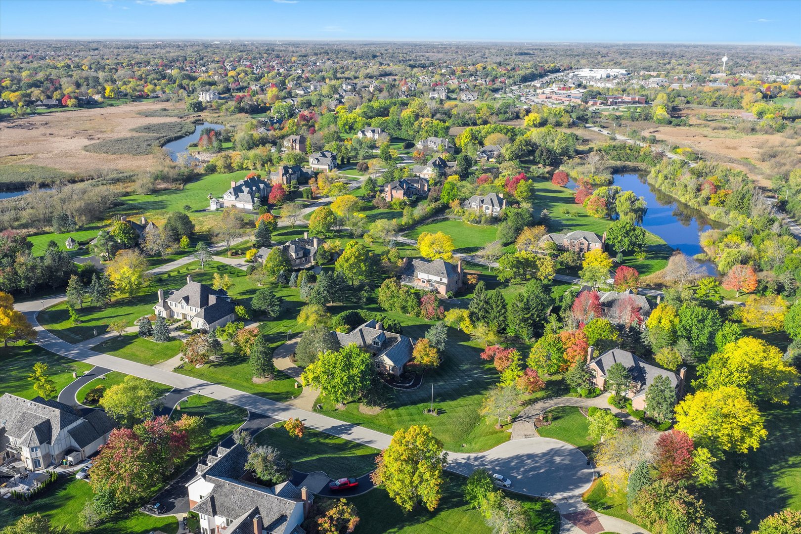 510 Lancaster Court Inverness, IL 60010 - Photo 15 of 17 a view of a city