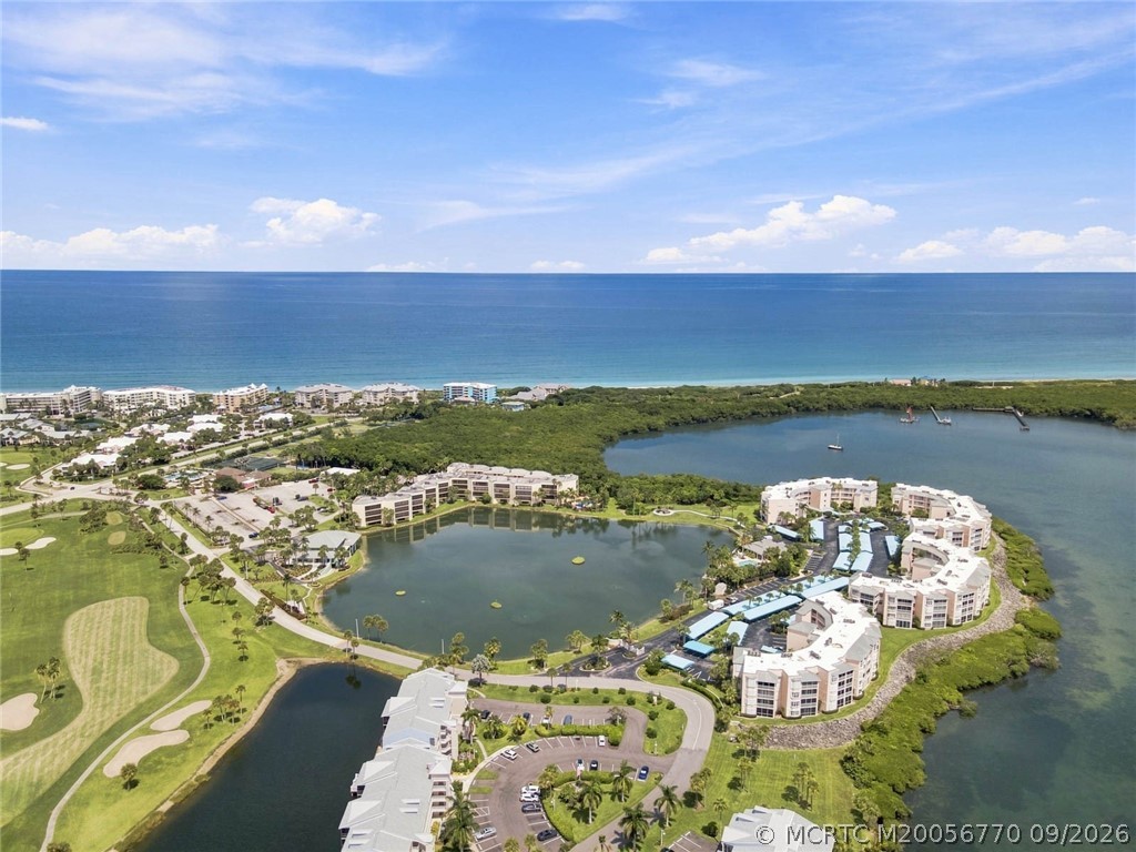 221 Northeast Plantation Road, Unit 207 Stuart, FL 34996 - Photo 8 of 46 Gallery Image 8